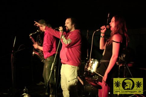 Dub In Da Trip (CZ) Mighty Sounds Festival, Tabor (CZ) - Metropilis Live Stage) 18. Juli 2009 (2).JPG